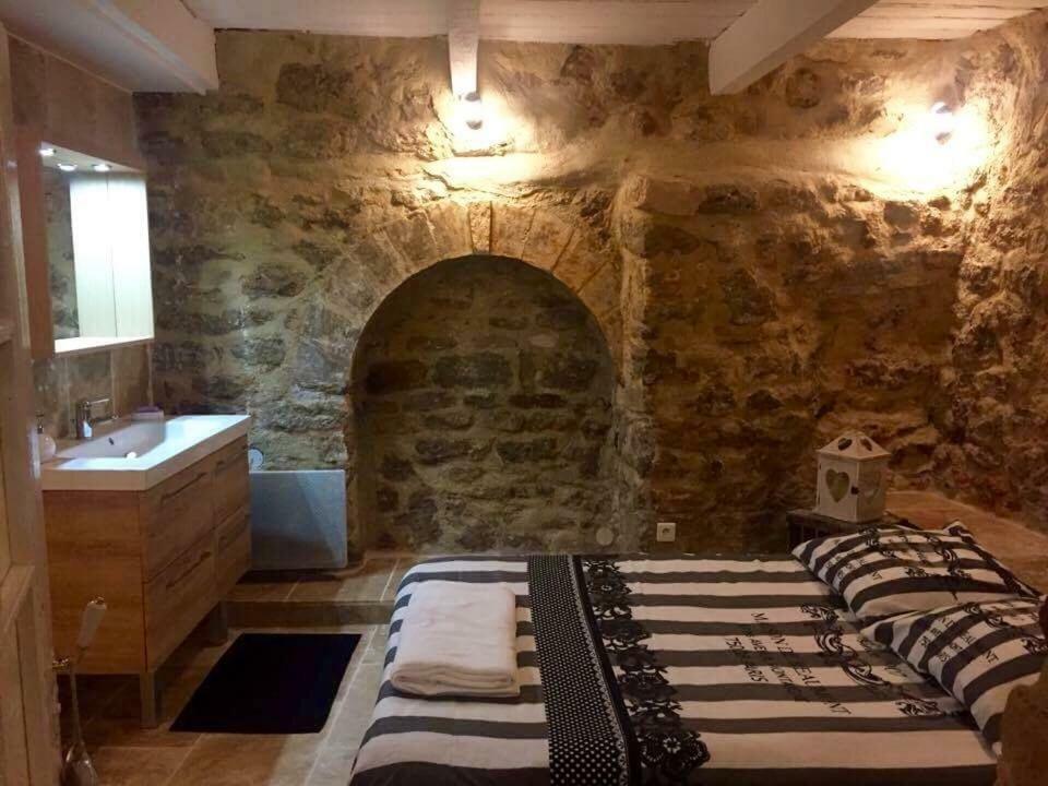 Le Petit Tresor Du Luberon Ménerbes