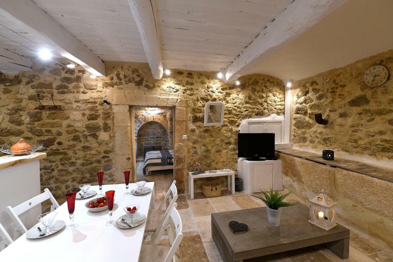 Le Petit Tresor Du Luberon Menerbes